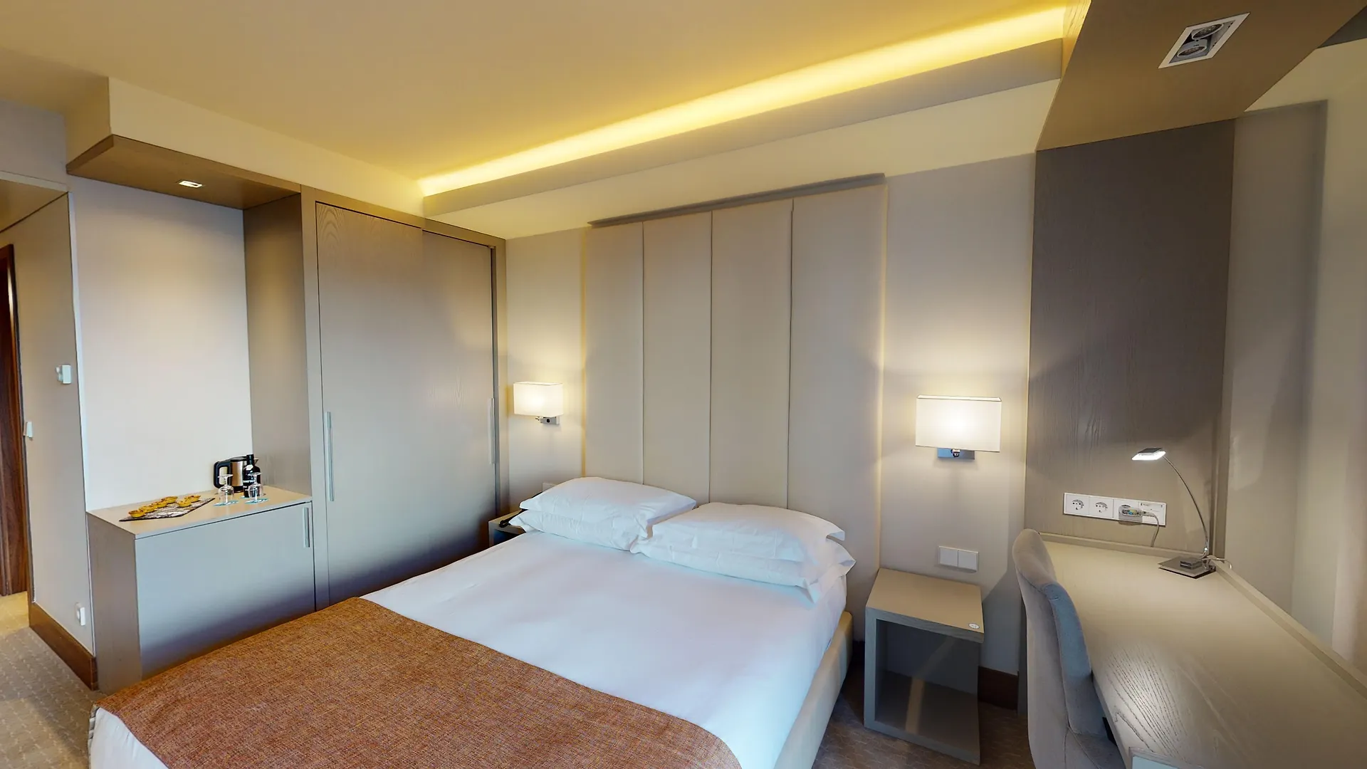 Smy Lisboa Hotel
